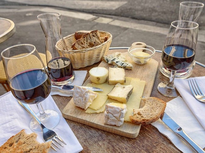 Schoene-Aussichten-Touristik-Frankreich-Wein-wine-905098_1280