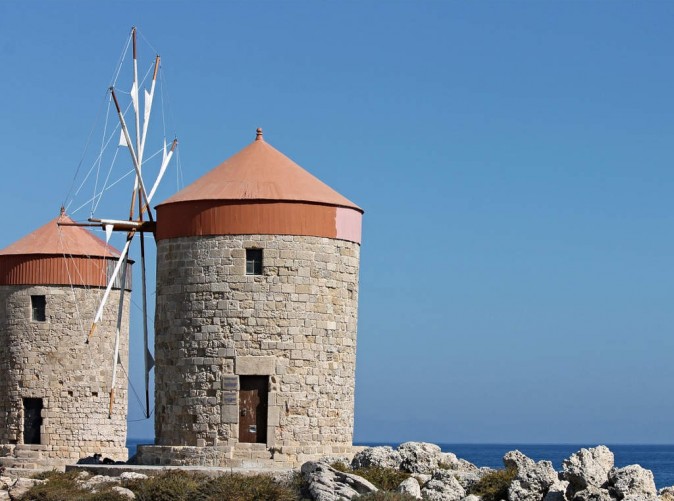 SchoeneAussichtenTouristik-Griechenland-windmills-pixabay-2911957_1280