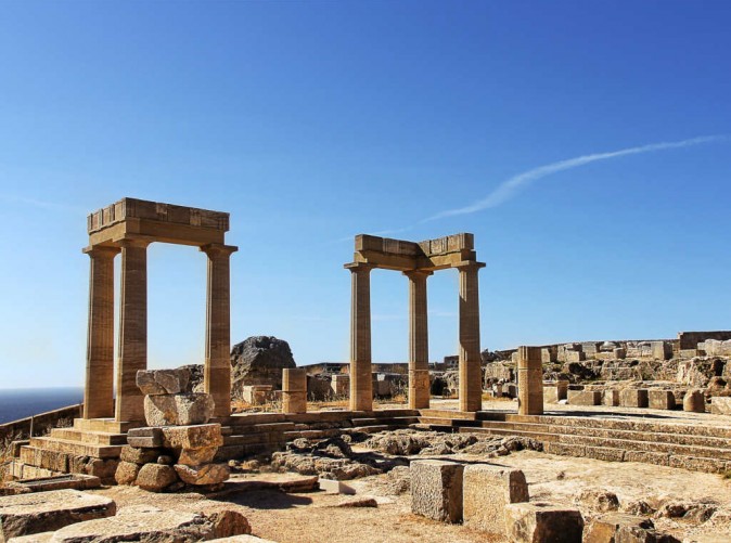 SchoeneAussichtenTouristik-Rhodos-ruin-243536-pixabay