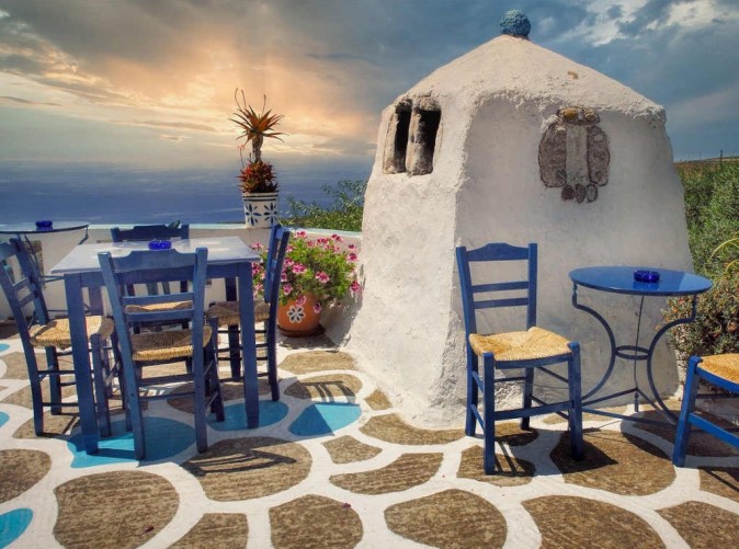 SchoeneAussichtenTouristik-kreta-crete_tavern-5019944_1280