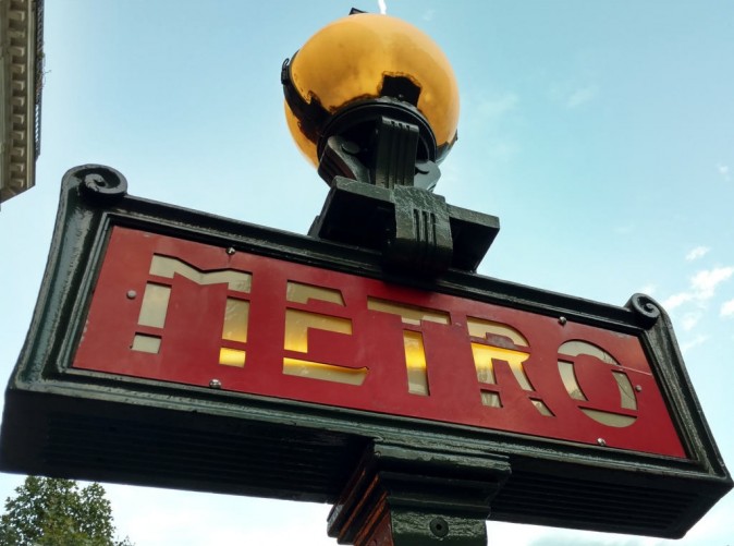 012_SchoeneAussichtenTouristik--Paris-metro-1628497_pixabay
