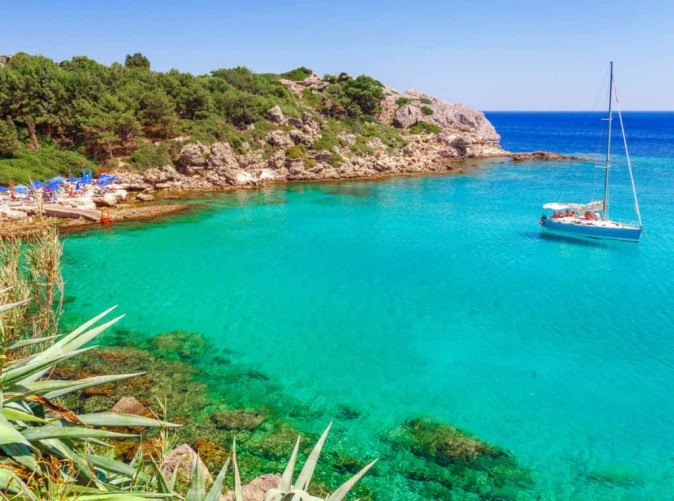 032_SchoeneAussichtenTouristik-Rhodos_shutterstock_1129866782_gimp