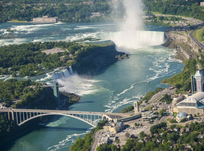 020_Schoene-Aussichten-Touristik-Kanada-pixabay_niagara-1459676_1280