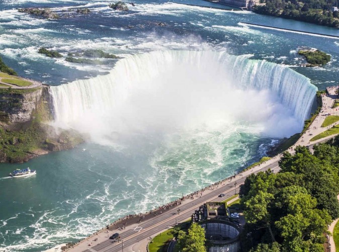 040_Schoene-Aussichten-Touristik-Kanada-pixabay_niagara-1590345_1280