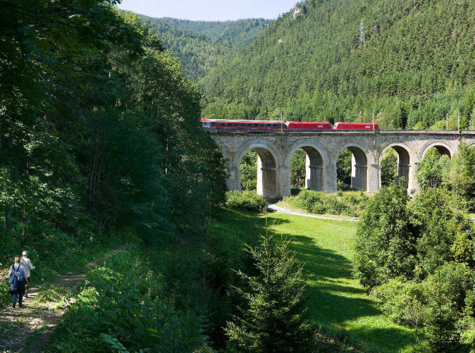 040_0fz19860_Weltkulturerbe_Semmeringbahn©WA_FranzZwickl