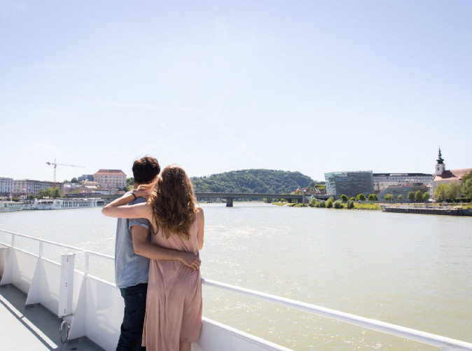 0019_00000079984_Kreuzfahrt-auf-der-Donau-Linz_Linz-Tourismus_Tom-Mesic