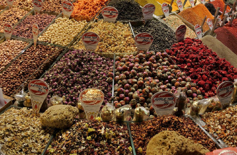 spice-2630582_1280