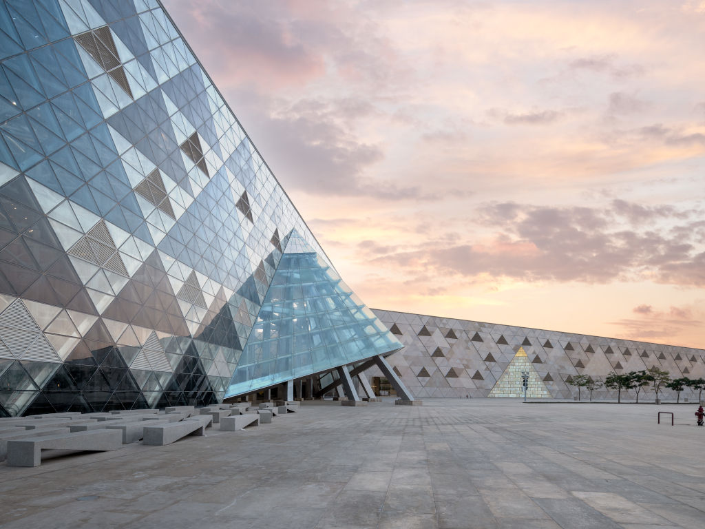 0020 gimp GEM Glass Pyramid Copyright Grand Egyptian Museum